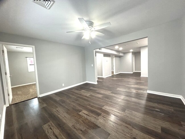 Foto del edificio - 2941 S 10th St