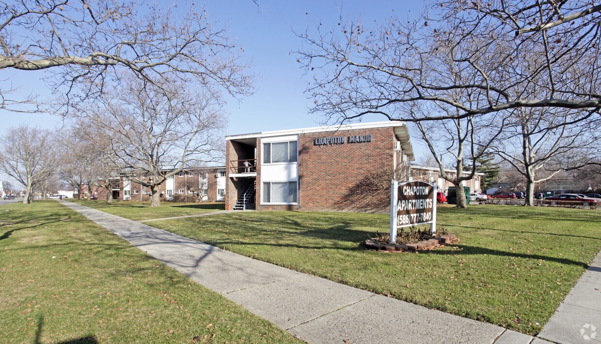 Foto principal - Chapoton Manor Apartments