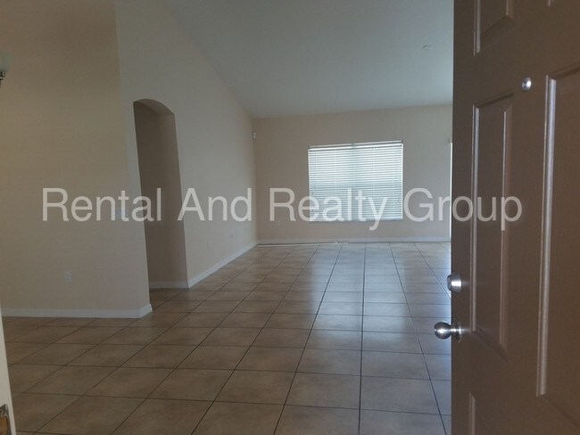 Building Photo - 3508 Yacht Club Ct