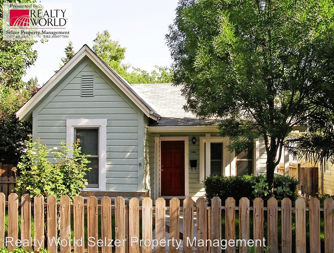Primary Photo - 1 br, 1 bath House - 1140 W. Perkins St.