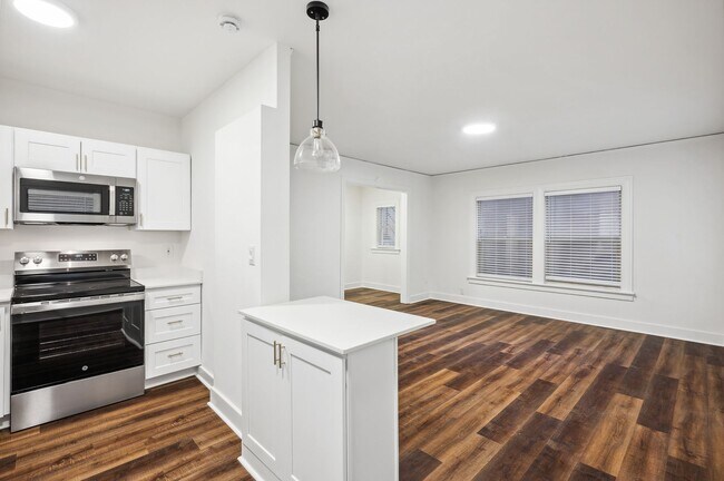 Foto del interior - 5th & Mercer Apartments - Vintage Charm an...