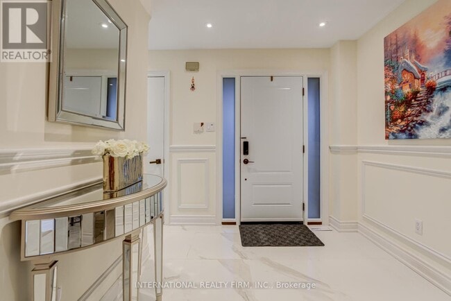 Building Photo - 11 Belvedere Crescent