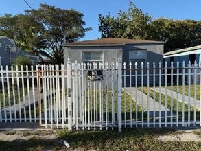Building Photo - 1545 NW 68th St
