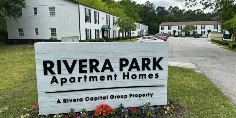 Primary Photo - 1204 LAKEVIEW LLC (1216)