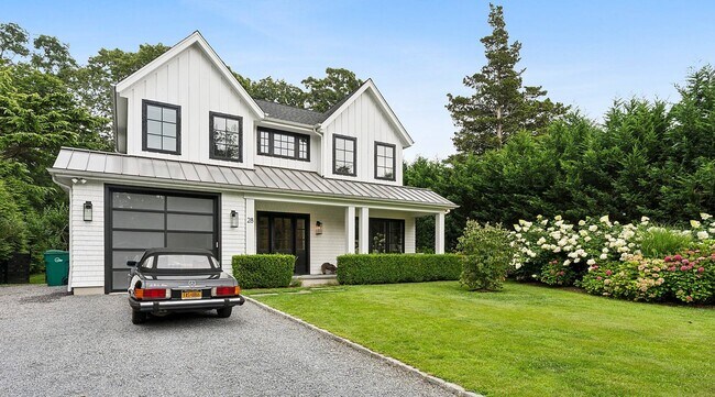 Foto del edificio - 28 Parkway Dr