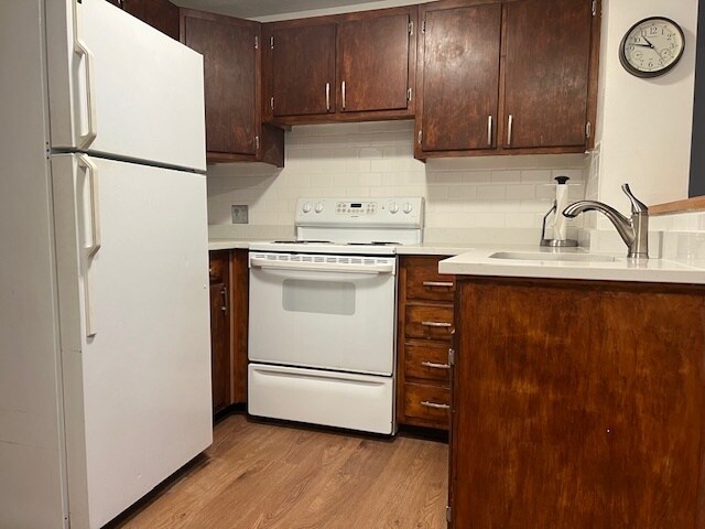 Building Photo - 80 Main St