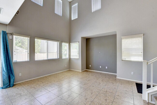 Foto del edificio - 8236 W Wildwood Glen Dr