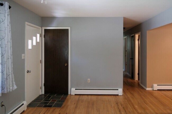 Foto del edificio - Must See Ranch Single Family Home