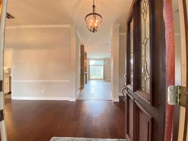 Foto del edificio - 2222 Alberton Ln