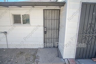 Building Photo - 2111 Portland Ave
