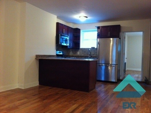 Building Photo - 475 Lexington Ave