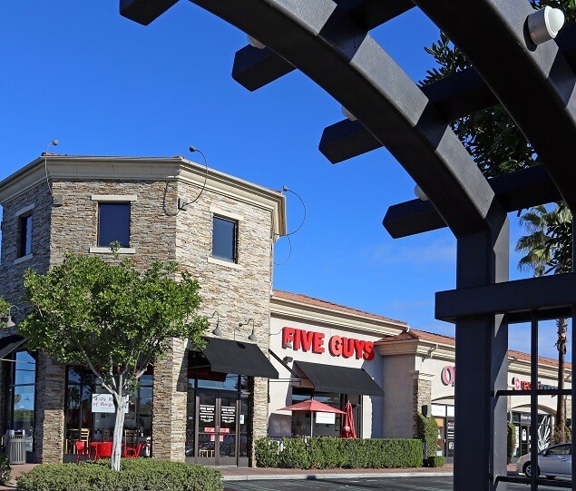 Grand Plaza provides a variety of shops and restaurants