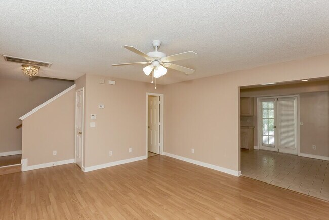 Foto del edificio - 10404 Wilson Glen Dr