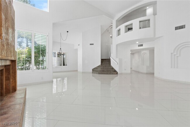 Foto del edificio - 3004 Sun Lake Dr