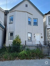 Building Photo - 51 Quincy St