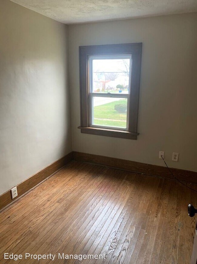 Building Photo - 3 br, 1 bath House - 1001 Brownell Ave.