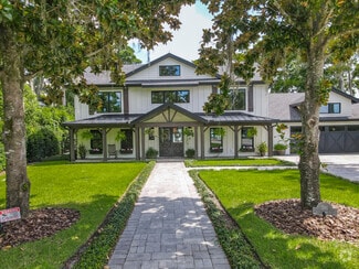 Front of House - 281 Shell Pt E