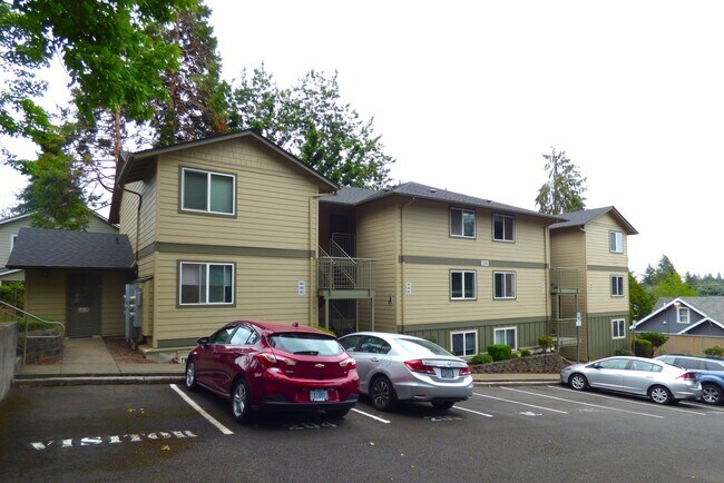 Building Photo - 1 bed 1 bath apartment on the Second floor!