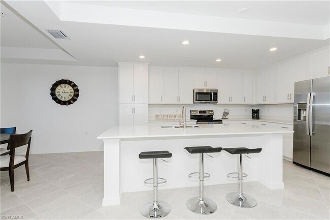 Foto del edificio - 5715 Double Eagle Cir