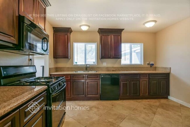 Building Photo - 1329 Indian Sage Rd