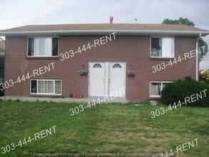 Building Photo - 7960-7966 Patricia Dr