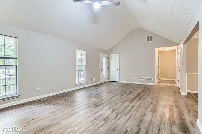 Building Photo - 3 br, 2.5 bath House - 310 Woods Ln UNIT