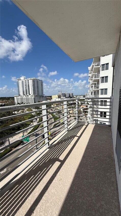 Foto principal - 1830 Radius Dr