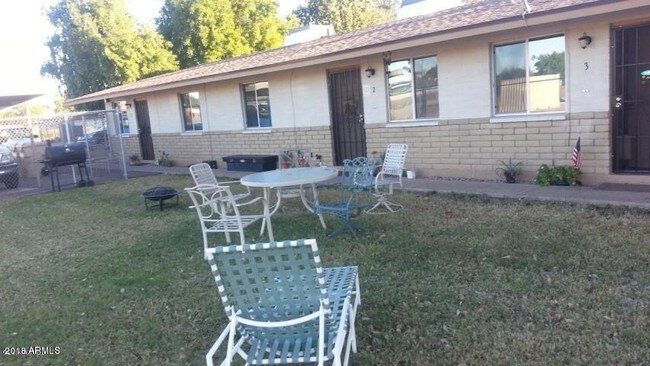 Foto del edificio - 8322 N 60th Ave