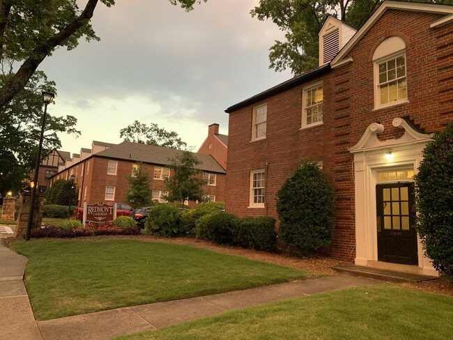 2848 Fairway Dr Unit 161, Mountain Brook, AL 35213