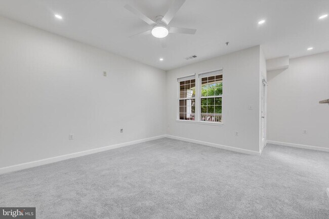 Foto del edificio - 22668 Blue Elder Terrace