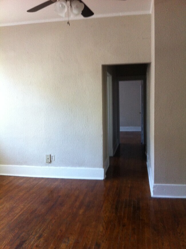 Foto del edificio - 1733 Poplar Ave