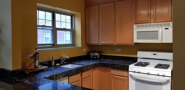 Building Photo - 2750 Hampton Pkwy