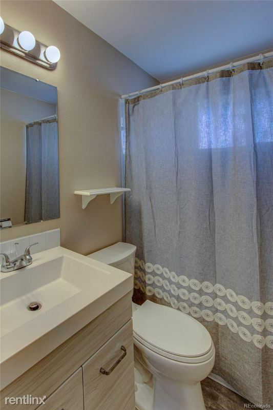Foto del edificio - 3 br, 2 bath House - 627 Mount Evans St
