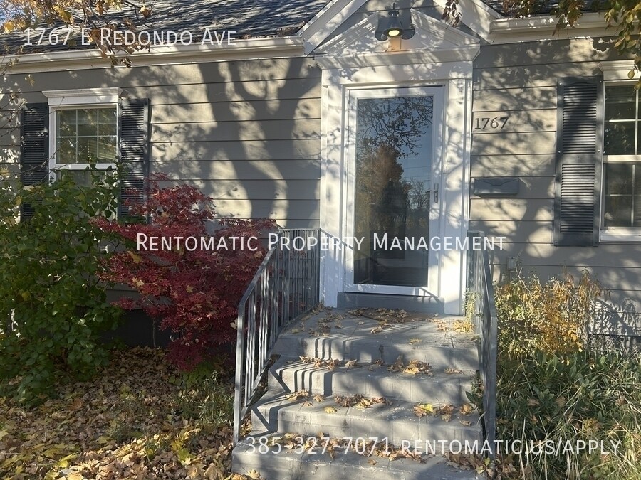 Foto principal - 1767 E Redondo Ave