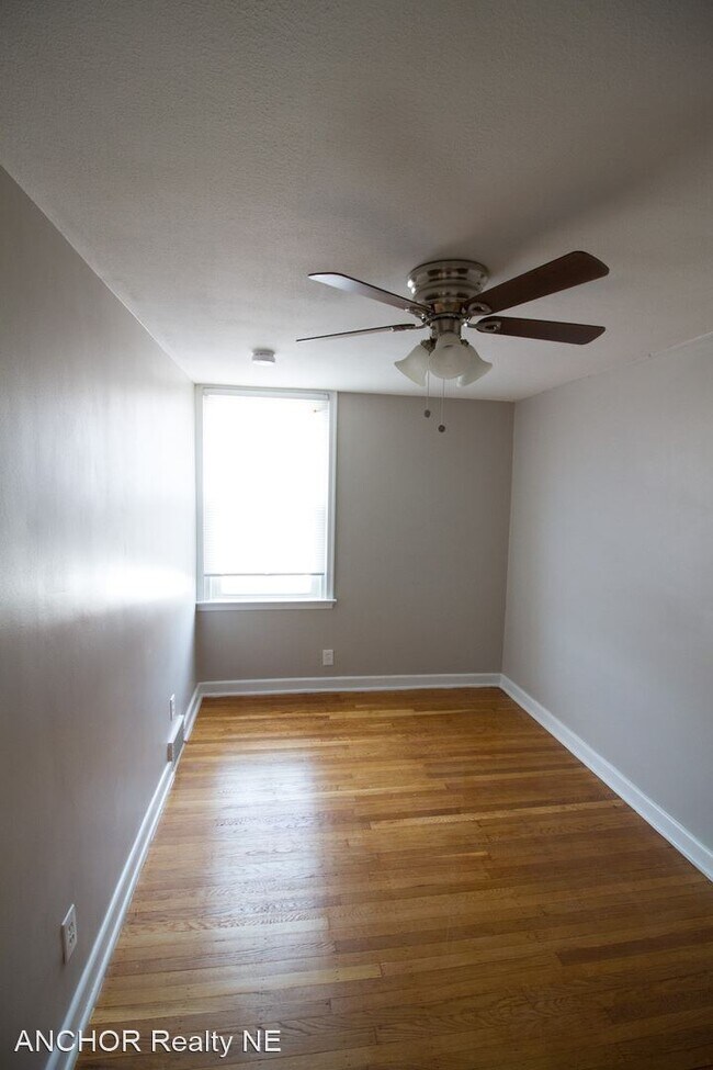 Foto del edificio - 3 br, 1 bath House - 6304 Glenloch St.