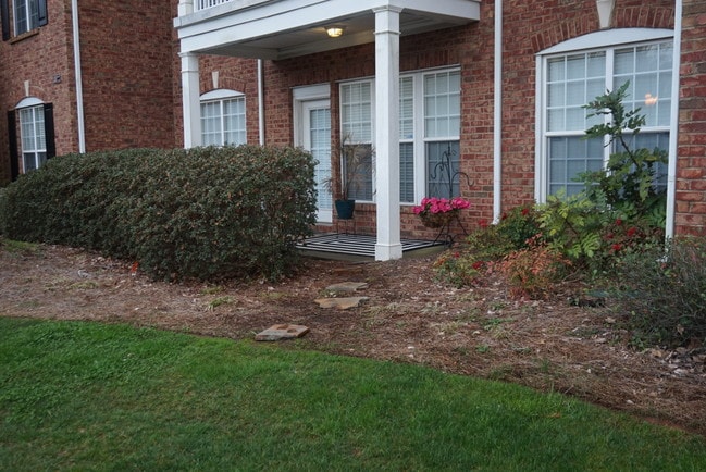 Patio entrance from parking lot - 3106 Margellina Drive