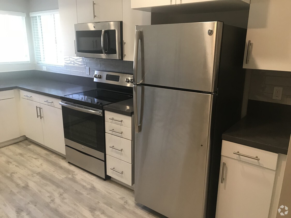 Apartments for Rent in Seal Beach CA