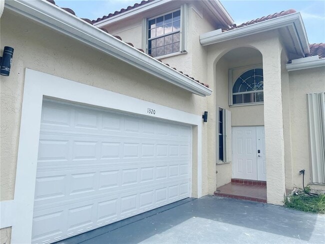 Building Photo - 1320 NW 185th Ave