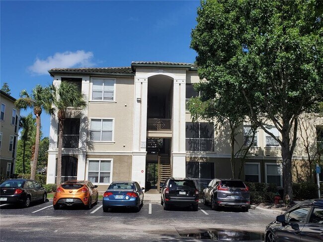 Foto del edificio - 5807 Legacy Crescent Pl