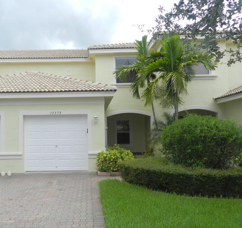 Foto principal - 13379 Georgian Ct