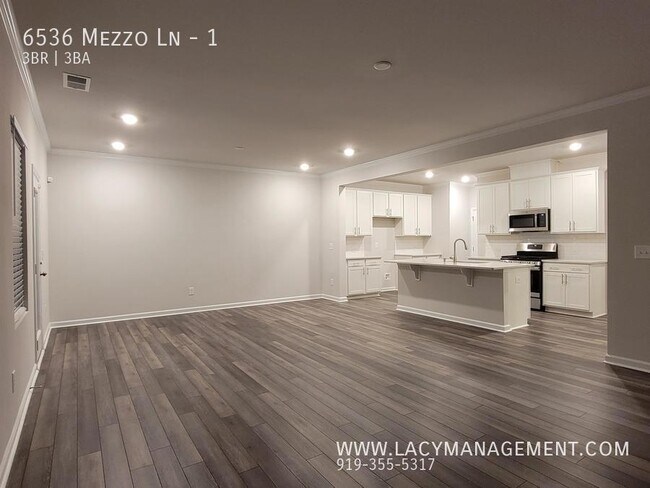 Foto del edificio - 6536 Mezzo Ln