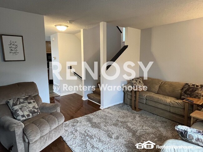 Foto del edificio - 15507 Foghorn Ln