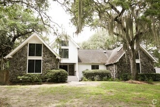 Building Photo - 1 Forest Trail Ct