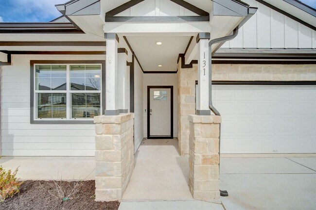 Building Photo - 131 Big Sandy Creek Dr