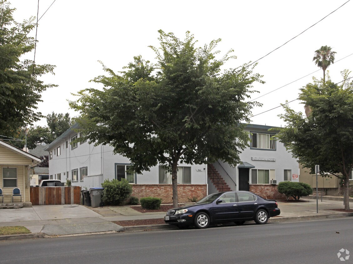 Building Photo - Gloria Apartments