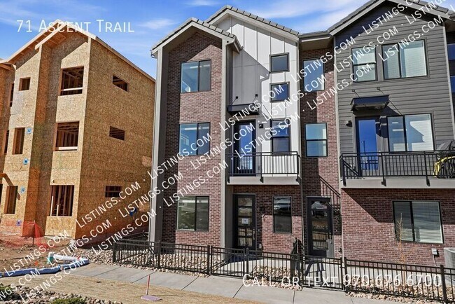 Foto del edificio - 71 Ascent Trl