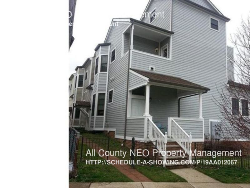 Primary Photo - 1334 W 54th St