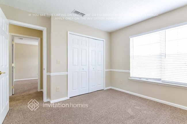 Building Photo - 209 Crooked Ct
