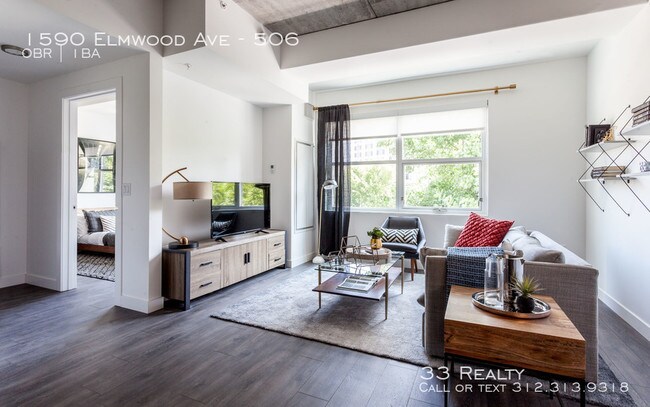Building Photo - Centrum Evanston - Luxury 1 Bedroom