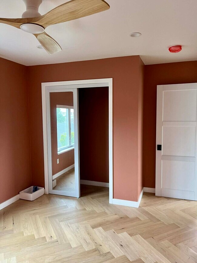 Foto del edificio - 550 Palm Ave